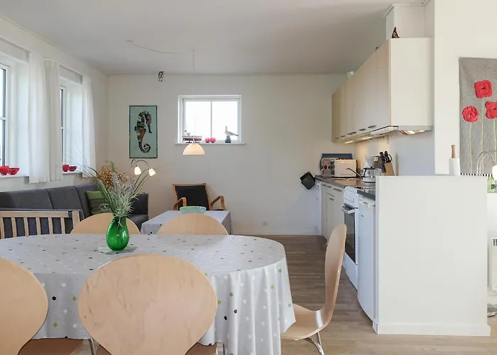 2 Bedroom Amazing In * אלינגה